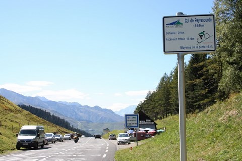Les Pyrénnées motoconcept
